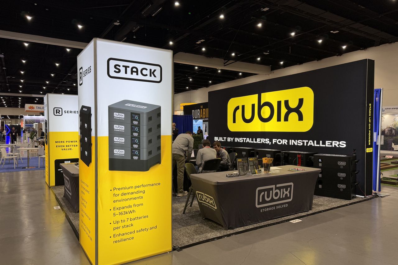 Rubix exhibition stand built by UniXpo