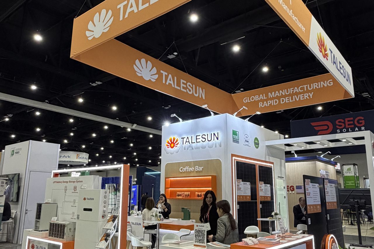 Talesun exhibition stand built by UniXpo